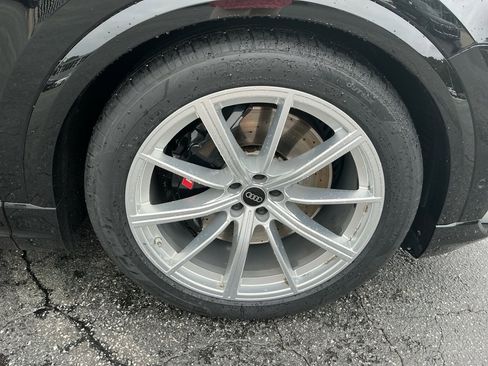 Used 2022 Audi RS Q8 image 30