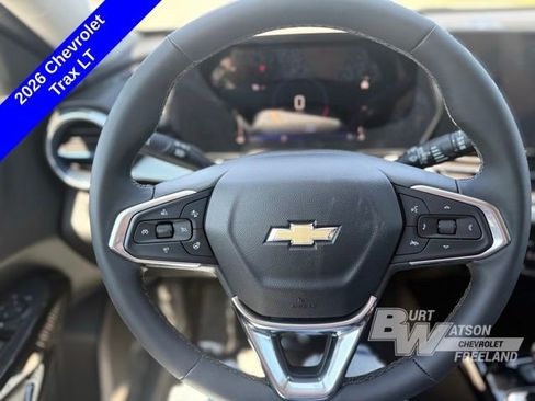 New 2026 Chevrolet Trax LT w/ LT Convenience Package FWD image 13