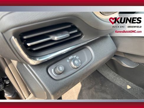 New 2026 Buick Envista Preferred FWD image 17