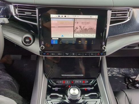 New 2024 Jeep Wagoneer Series II w/ Convenience Group I image 16