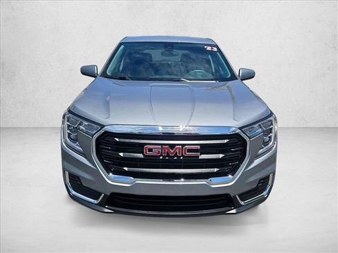 Certified 2023 GMC Terrain SLE FWD image 10
