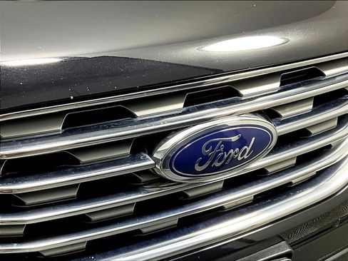 Used 2024 Ford Edge Titanium AWD/4WD image 32
