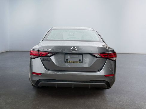Used 2023 Nissan Sentra S FWD image 4