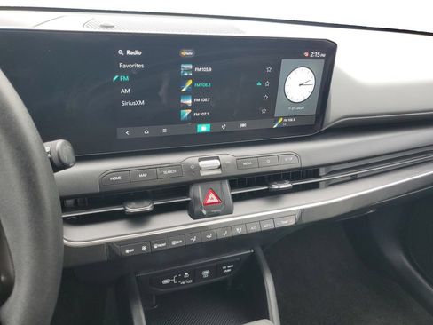 Used 2025 Kia K4 FWD image 14