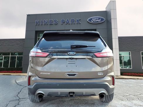 Certified 2019 Ford Edge SEL w/ Equipment Group 201A image 6