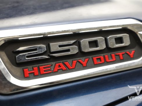 Used 2022 RAM 2500 Laramie AWD/4WD image 11