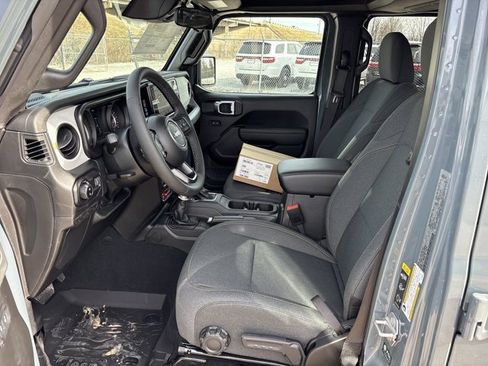 New 2026 Jeep Gladiator Willys image 14