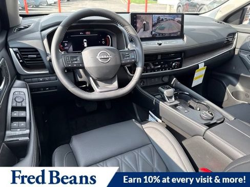New 2026 Nissan Rogue Platinum w/ Platinum Premium Package AWD/4WD image 18
