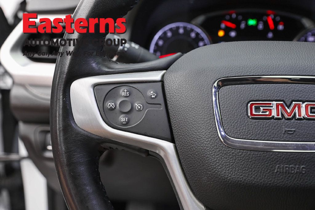 Used 2018 GMC Acadia SLT AWD/4WD image 15