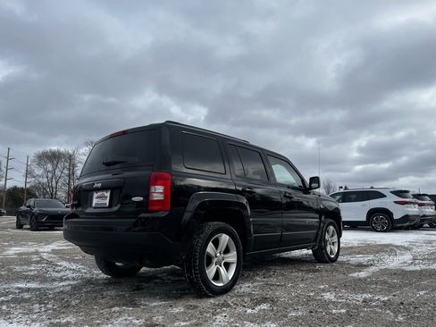 Used 2016 Jeep Patriot Latitude image 5