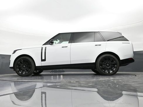 Used 2025 Land Rover Range Rover Long Wheelbase SE AWD/4WD image 21