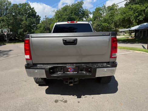 Used 2014 GMC Sierra 2500 SLE w/ SLE Preferred Package AWD/4WD image 6