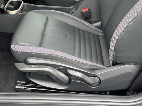 Used 2025 MINI Cooper S image 19