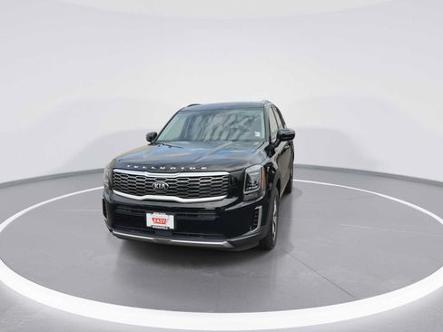 Used 2020 Kia Telluride EX AWD/4WD image 3