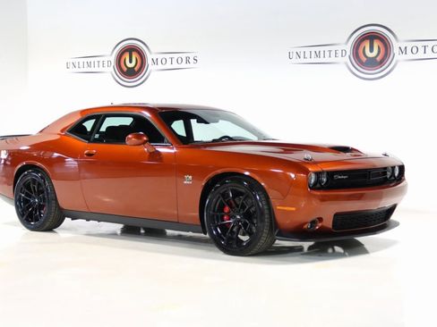 Used 2020 Dodge Challenger R/T Scat Pack w/ Driver Convenience Group image 10