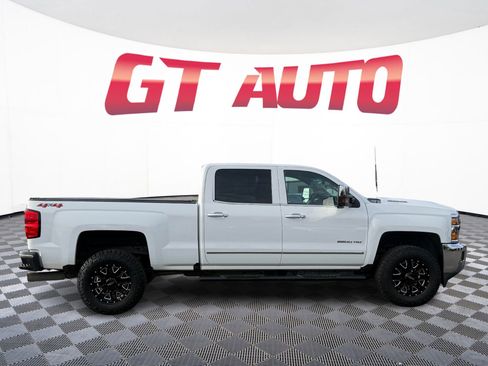 Used 2019 Chevrolet Silverado 2500 LTZ w/ Duramax Plus Package image 8