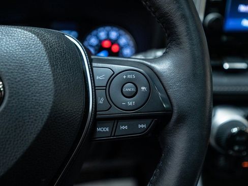 Certified 2022 Toyota RAV4 XLE Premium image 20