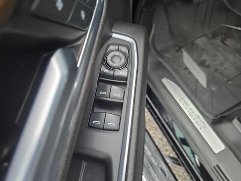 Certified 2023 Chevrolet Silverado 1500 High Country w/ High Country Premium Package AWD/4WD image 16
