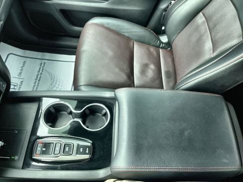 Used 2024 Honda Ridgeline Black Edition image 25