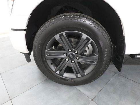 Used 2023 Ford F150 Lariat w/ Equipment Group 502A High image 29