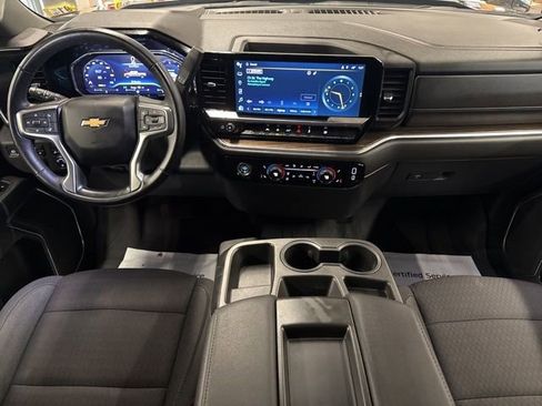 Used 2023 Chevrolet Silverado 1500 LT image 22