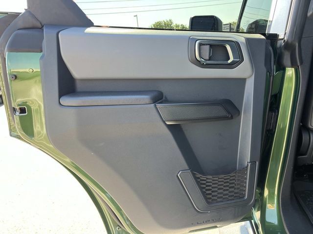 Used 2024 Ford Bronco Black Diamond w/ Sasquatch Package AWD/4WD image 19
