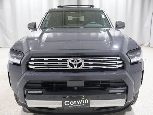 Used 2025 Toyota 4Runner Limited AWD/4WD image 9