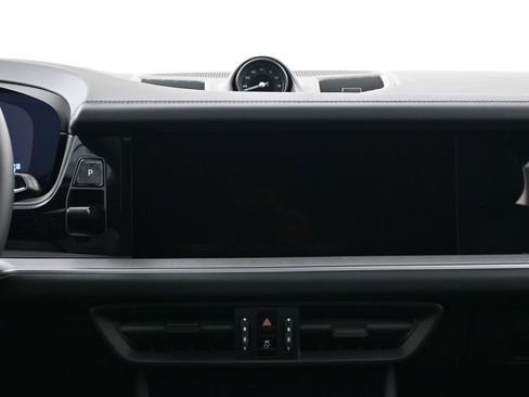 New 2026 Porsche Cayenne Coupe image 11