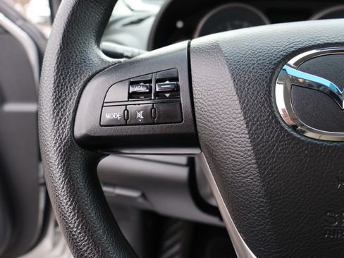 Used 2013 MAZDA MAZDA6 i Sport image 30