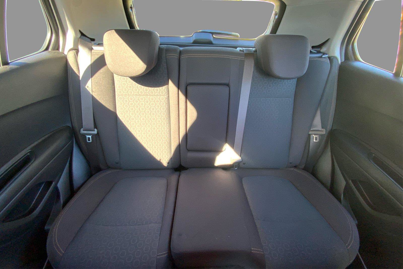 Used 2019 Chevrolet Trax LS w/ Tint and Cruise Package AWD/4WD image 14