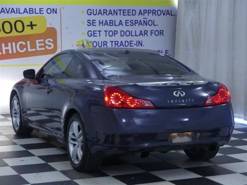 Used 2010 INFINITI G37 x w/ Premium Pkg image 5