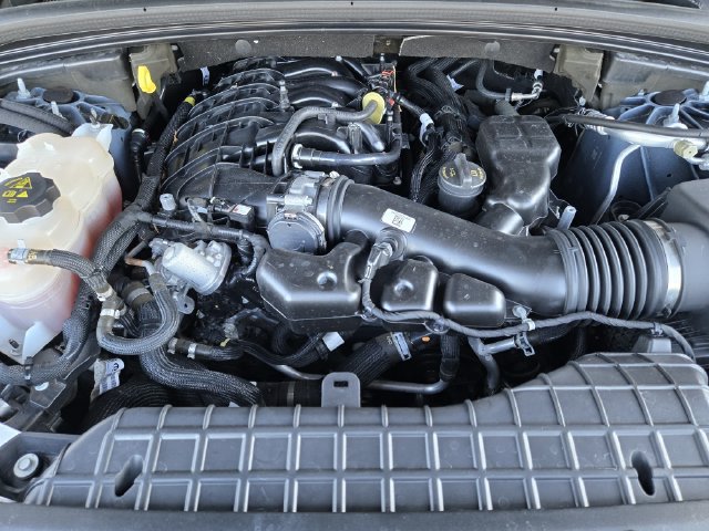 Used 2023 Jeep Grand Cherokee Limited AWD/4WD image 32