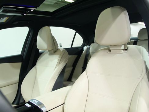 Certified 2025 Mercedes-Benz C 300 4MATIC Sedan image 6