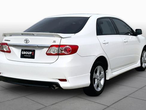 Used 2011 Toyota Corolla S FWD image 12