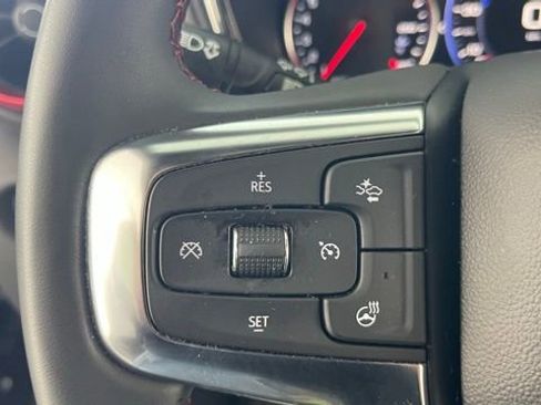 Used 2025 Chevrolet Blazer RS image 38