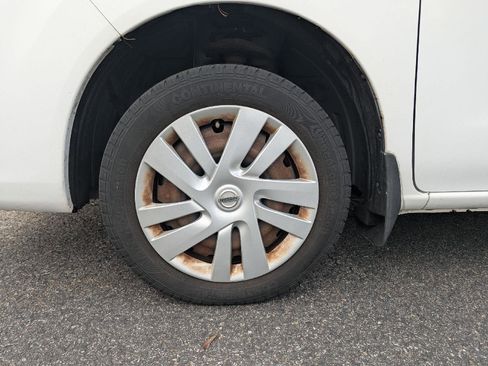 Used 2017 Nissan NV200 SV w/ Back Door Glass Package image 10