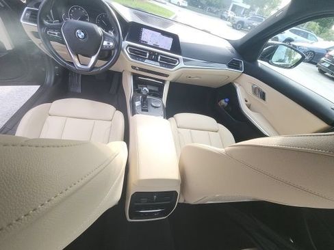 Used 2020 BMW 330i Sedan w/ Convenience Package RWD image 8