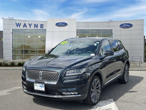 Used 2022 Lincoln Nautilus Reserve w/ Ultimate Package AWD/4WD image 2