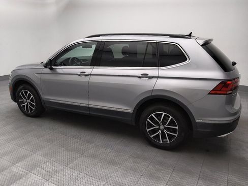Used 2021 Volkswagen Tiguan SE w/ Panoramic Sunroof Package AWD/4WD image 3