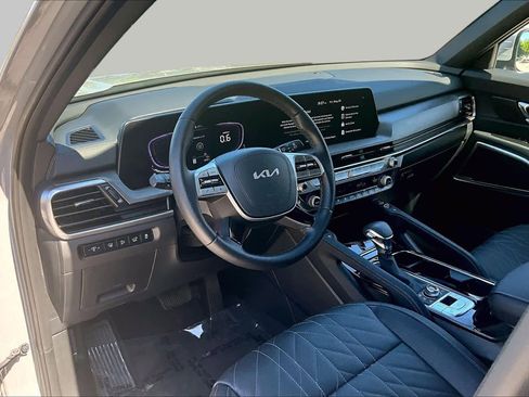 Used 2025 Kia Telluride EX X-Line AWD/4WD image 18