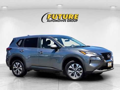 Certified 2023 Nissan Rogue SV FWD image 3