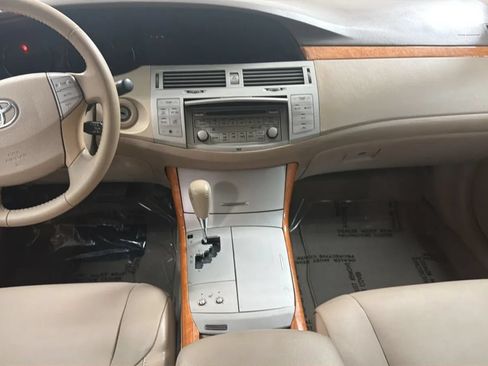 Used 2006 Toyota Avalon XLS FWD image 15
