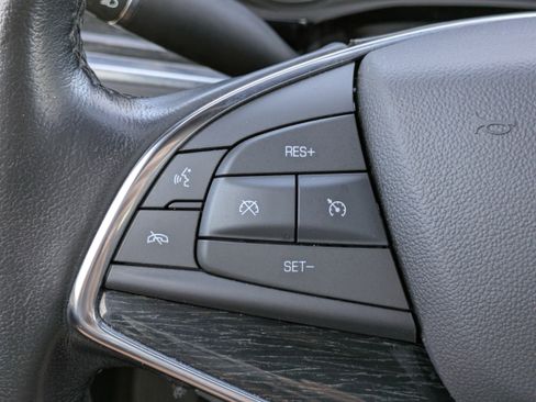 Used 2021 Cadillac XT5 Premium Luxury image 23