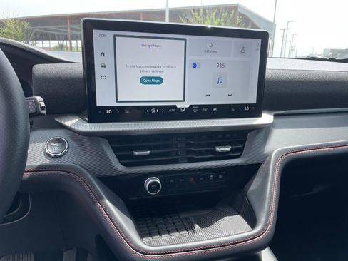 Used 2025 Ford Explorer ST-Line w/ Premium Package image 15