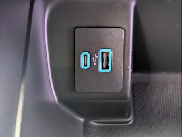 Used 2022 Ford F150 XLT w/ Equipment Group 302A High AWD/4WD image 16