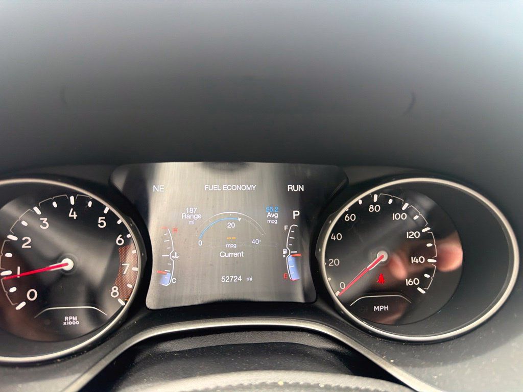 Used 2021 Jeep Compass Latitude FWD image 12