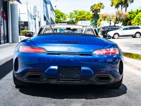 Used 2018 Mercedes-Benz AMG GT C image 8