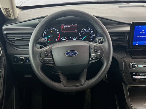 Used 2020 Ford Explorer 2WD image 18