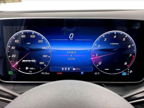 Used 2025 Mercedes-Benz GLC 43 AMG 4MATIC image 25