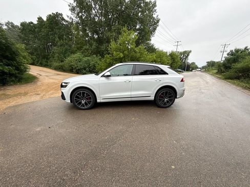 Used 2021 Audi Q8 Premium Plus AWD/4WD image 11